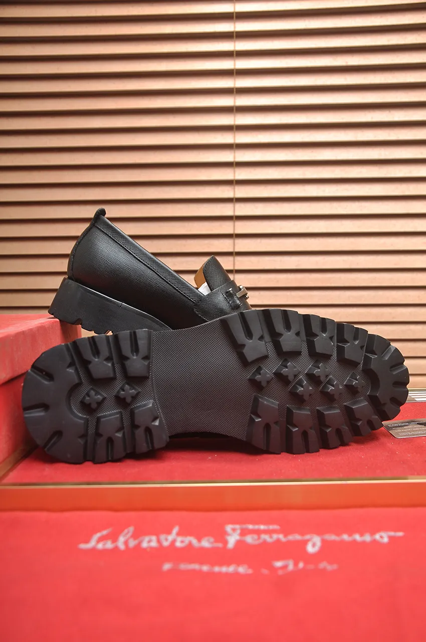 Men's shoes 💰500💶[Ferragamo/Ferragamo] The latest model in the counter. Original imported high-quality cowhide with open edges + imported 🐂 water-dyed cowhide lining + original luxury metal buckle + original combined outsole. Comparison without pressure 38--45 (45 is custom-made and cannot be returned or exchanged)
